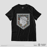 Camiseta Preta Attack on Titan Final Season Muralha Rose