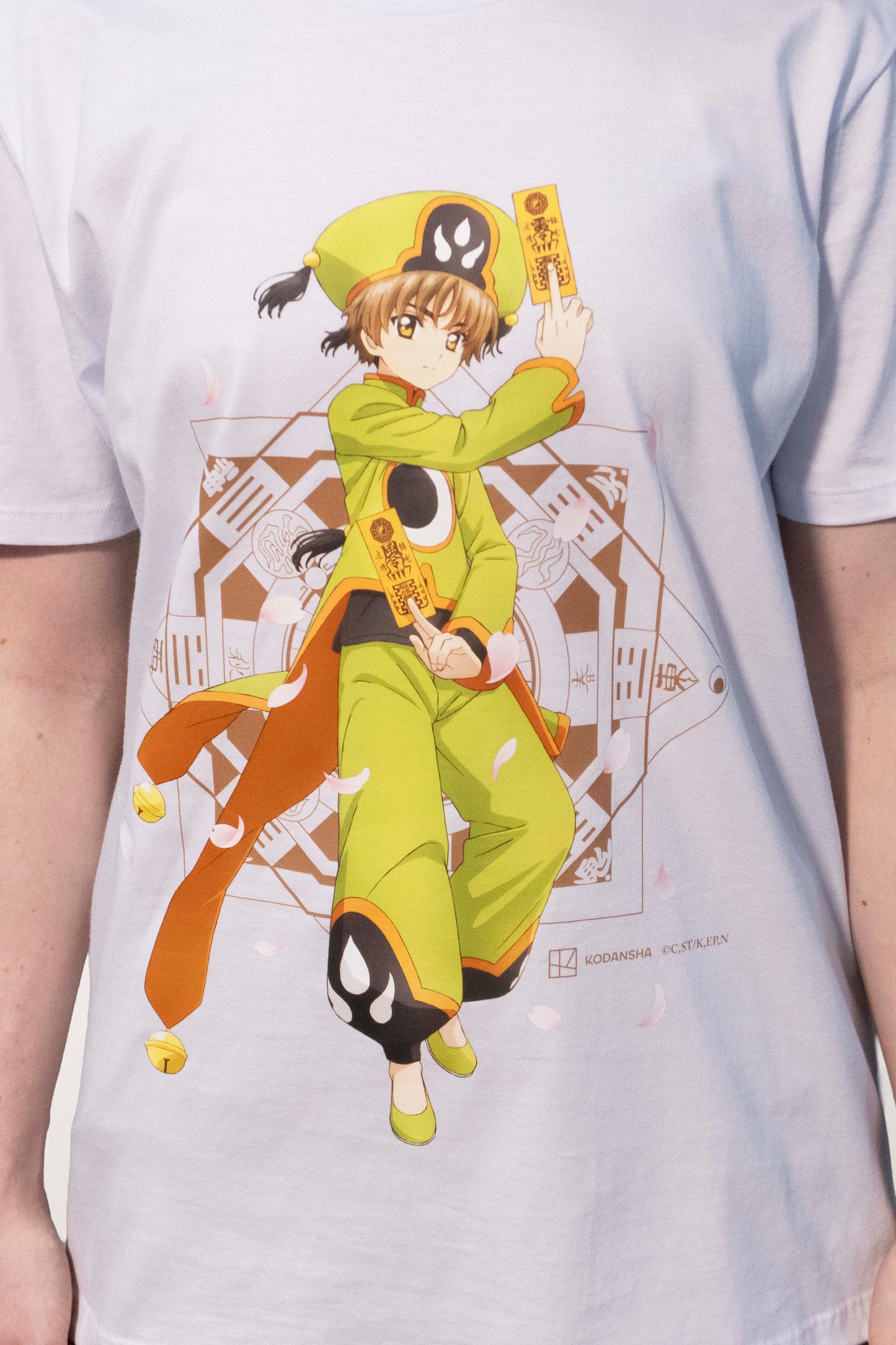 Camiseta Branca Cardcaptor Sakura Traje de Batalha Shoran "Clássico"