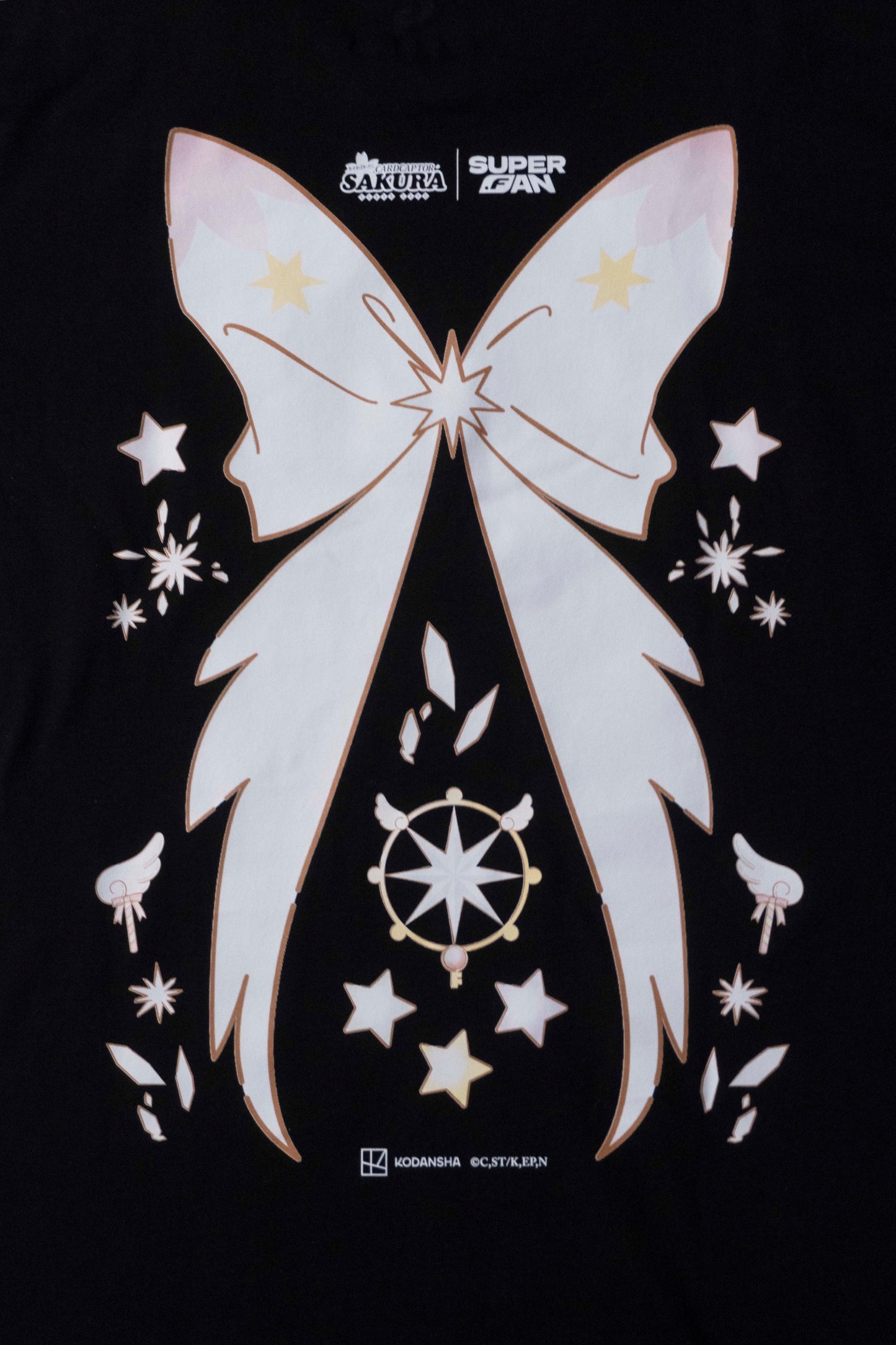 Camiseta Preta Cardcaptor Sakura Carta "Voo" Aquarelada
