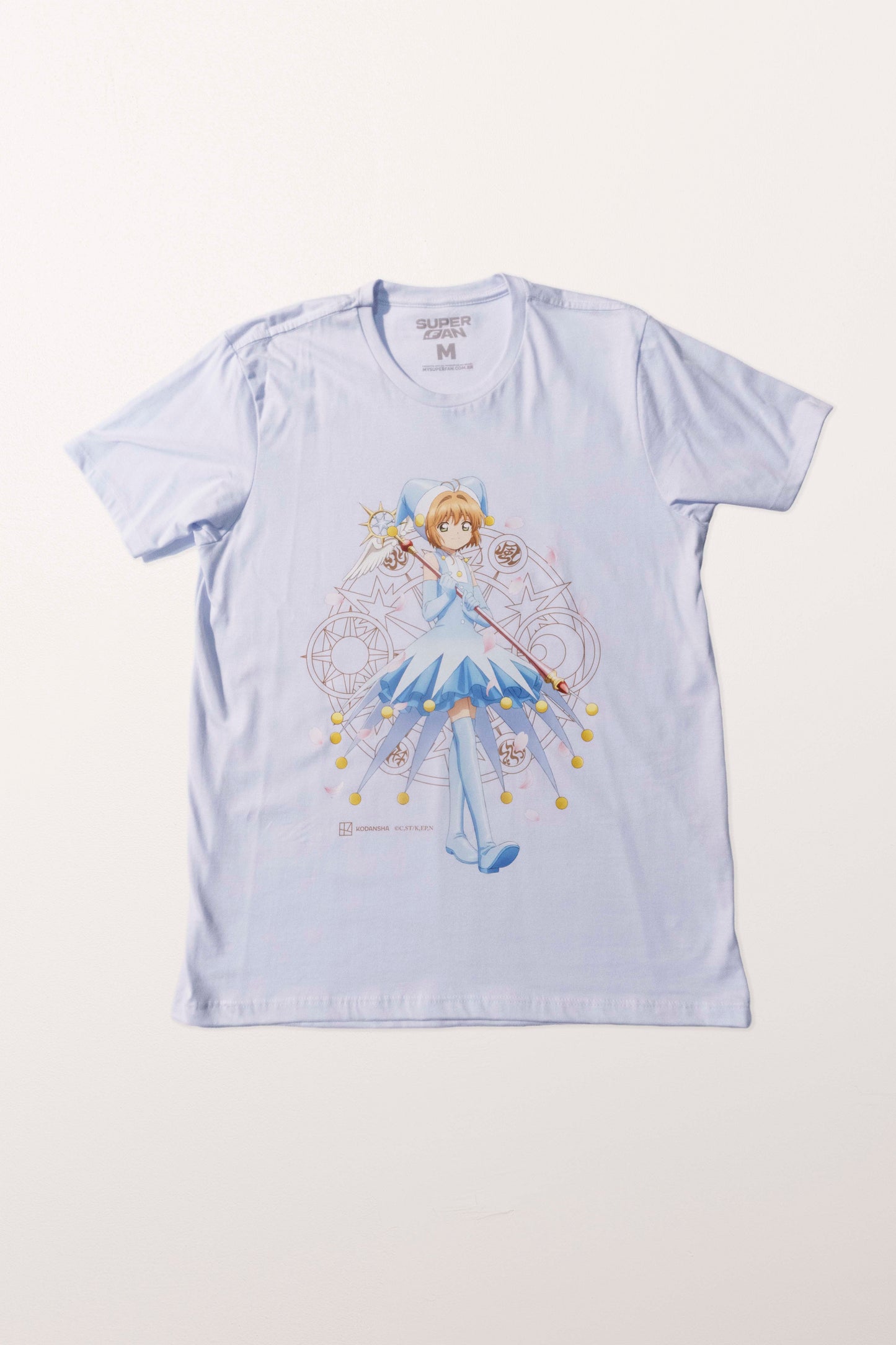 Camiseta Branca Cardcaptor Sakura Traje de Batalha Sakura "Aquática"
