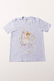 Camiseta Branca Cardcaptor Sakura Traje de Batalha Sakura "Voando"