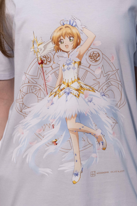 Camiseta Branca Cardcaptor Sakura Traje de Batalha Sakura "Vestido"