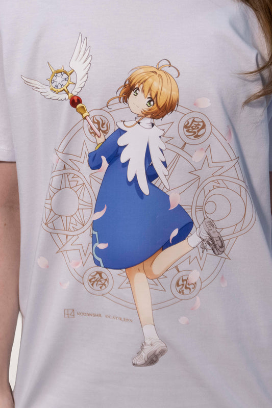 Camiseta Branca Cardcaptor Sakura Traje de Batalha Sakura "Asas"