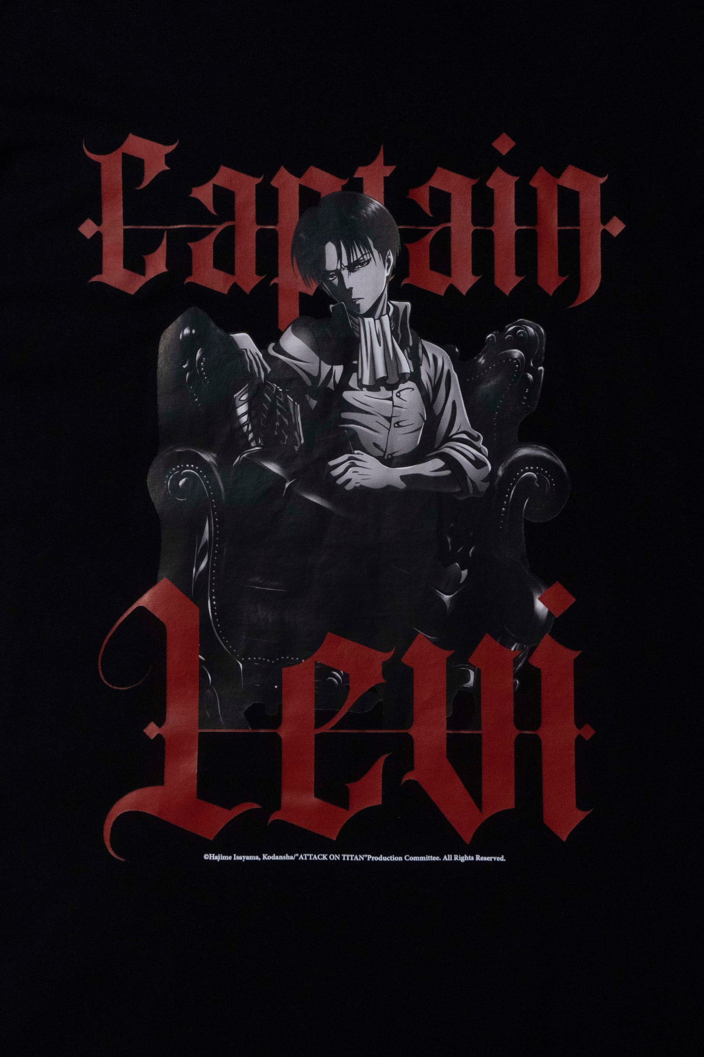 Camiseta Preta Attack on Titan Capitão Levi