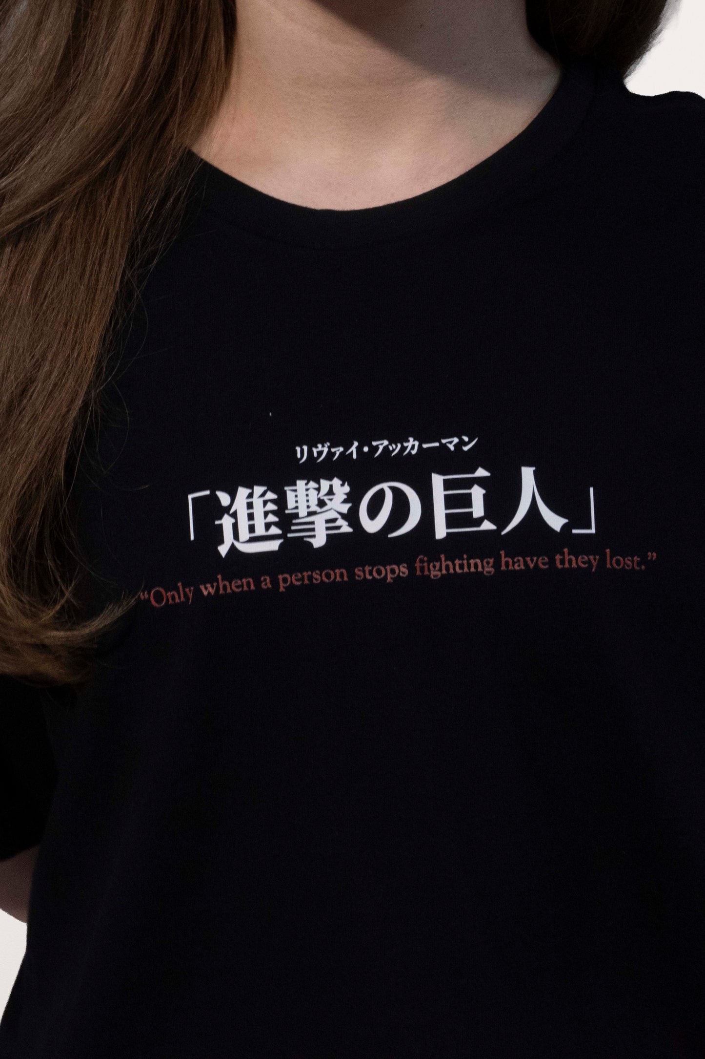 Camiseta Preta Attack on Titan Levi Tatakae