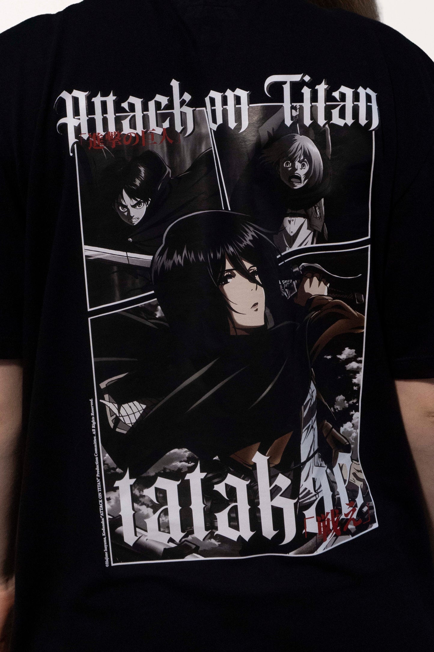 Camiseta Preta Attack on Titan Mikasa Tatakae
